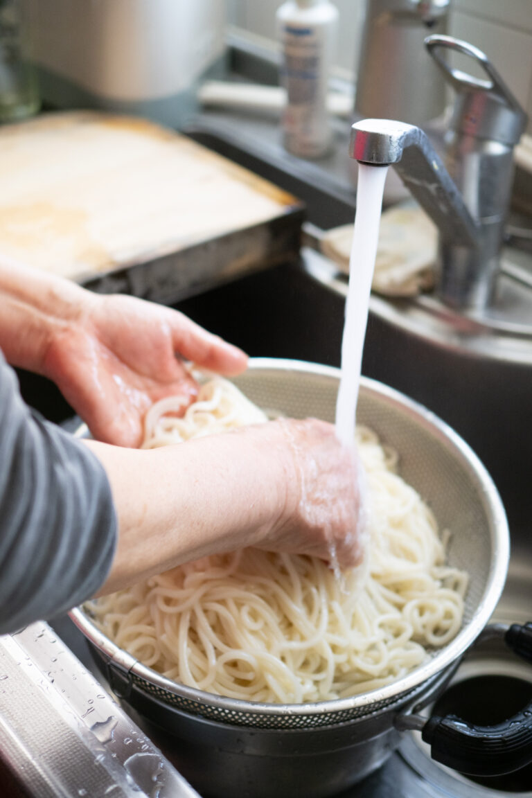 【職人直伝】小豆島そうめんが10倍おいしくなる茹で方のコツ