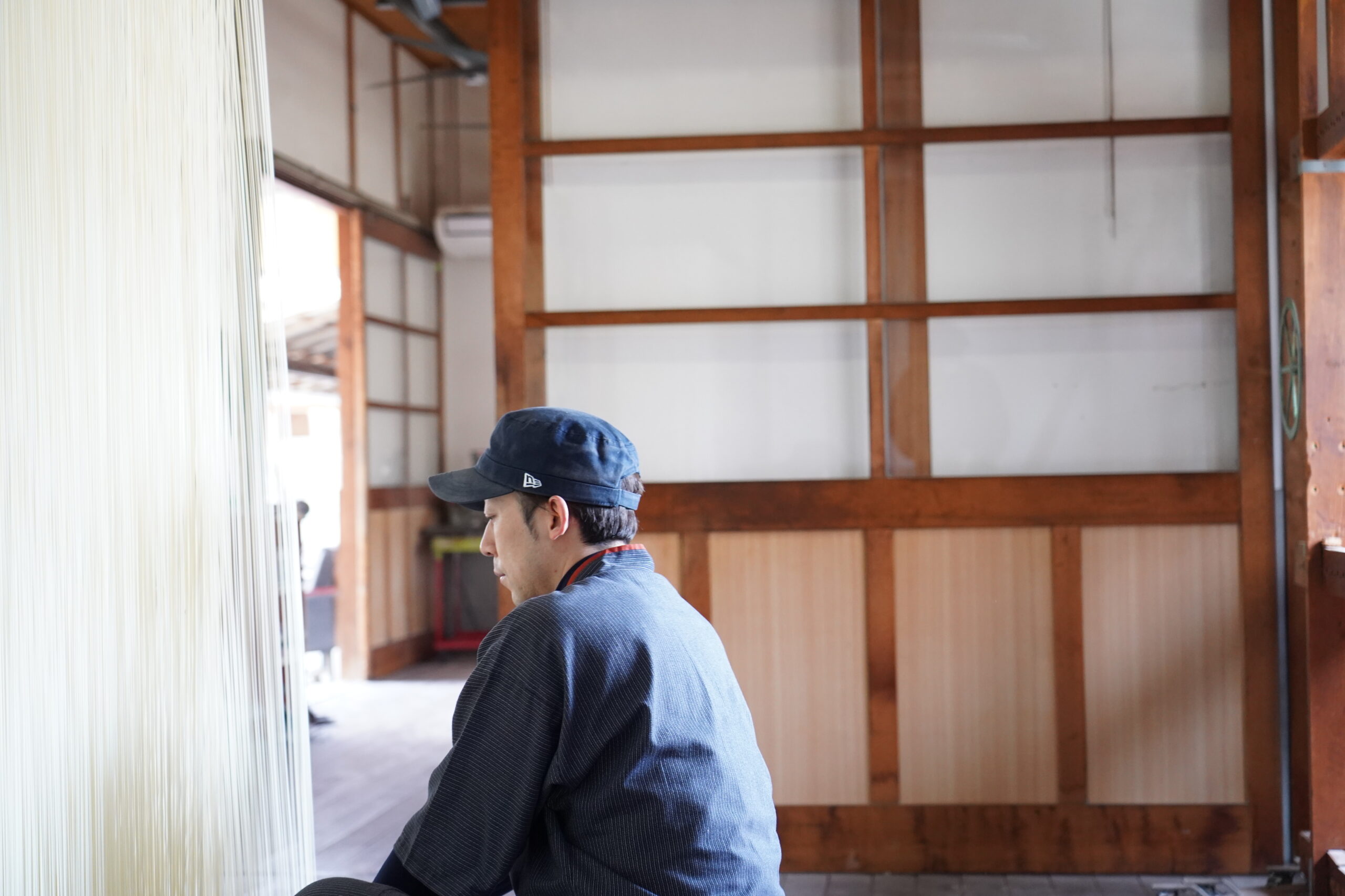 小豆島素麺の魅力とは？400年続く手延べ製法と『島の光』が愛される5つの理由