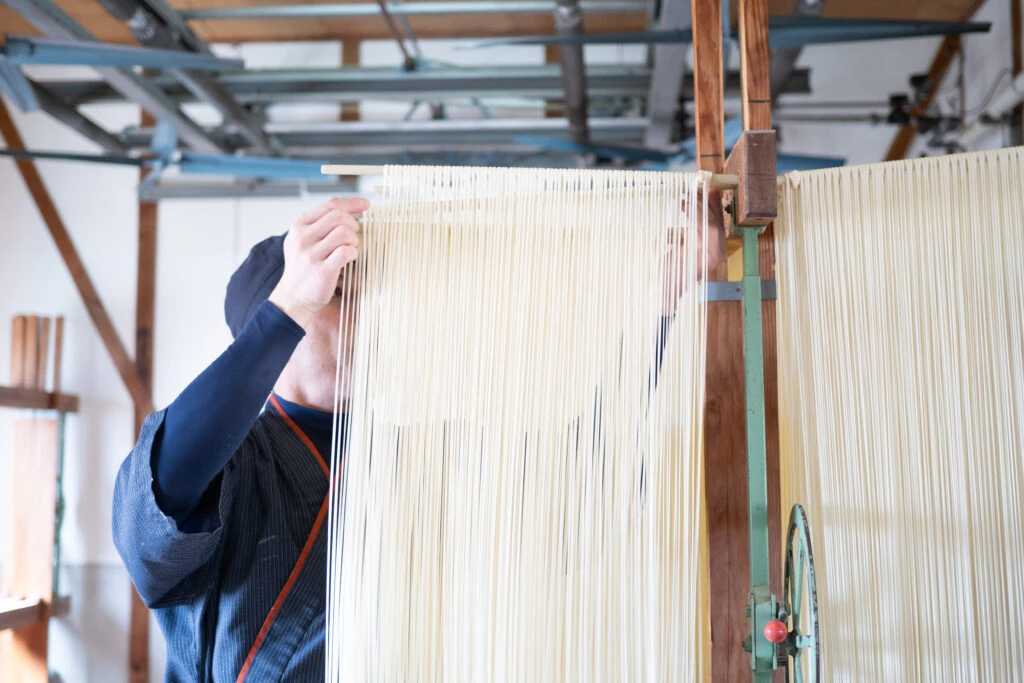 小豆島マルカツ製麺所の手延べそうめん関連写真(151)